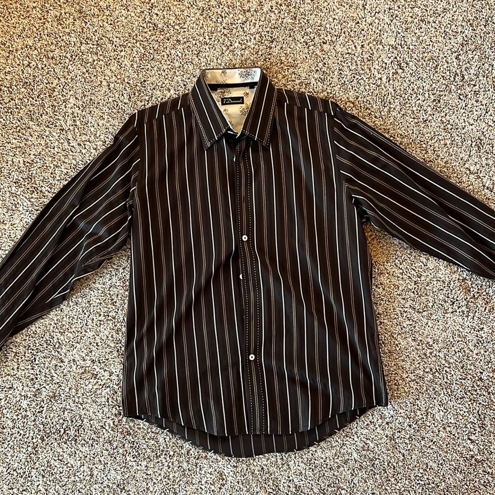 7 Diamonds button up shirt, vertical striped